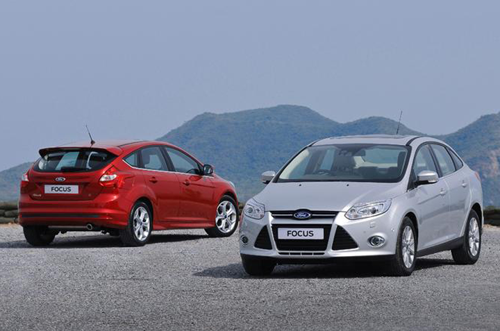 Cho thuê xe Ford Focus 4 chỗ đi Di Linh